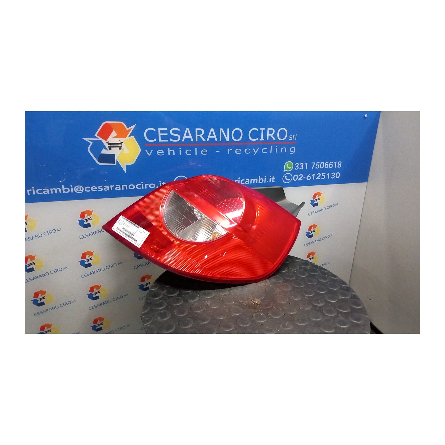 FANALE POST. DX. 104 RENAULT CLIO 3A SERIE (07/05-05/09) D4FD7 8200459960