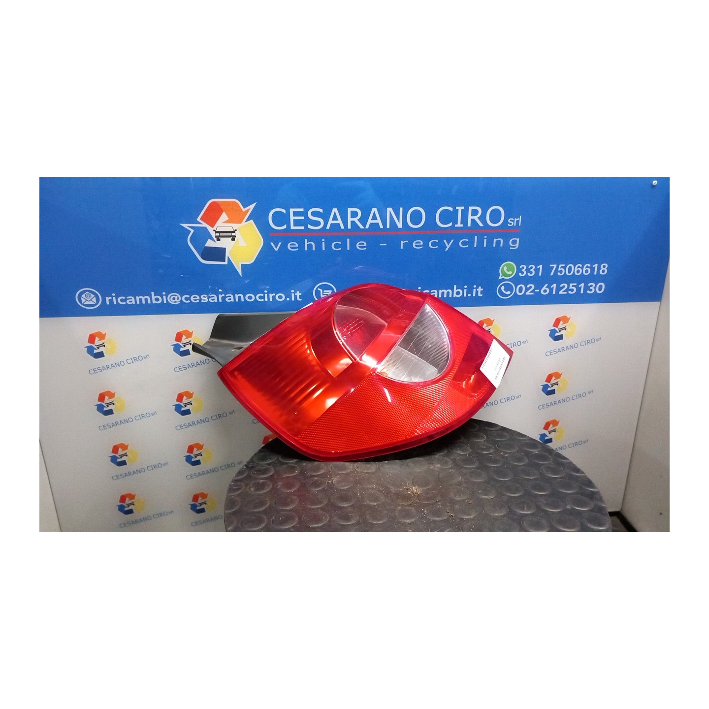 FANALE POST. SX. 105 RENAULT CLIO 3A SERIE (07/05-05/09) D4FD7 8200459962