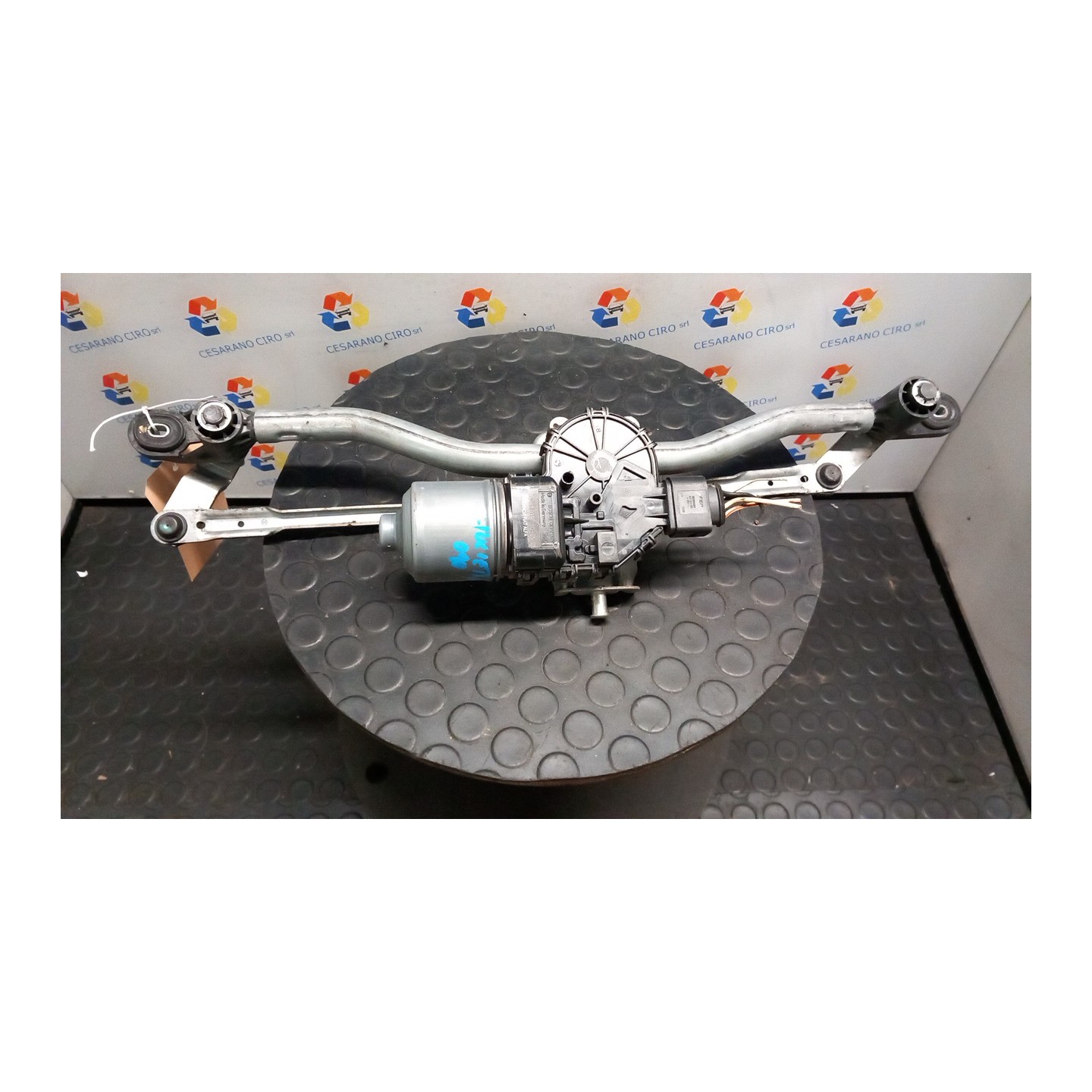 MECCANISMO TERGIPARABREZZA CON MOTORINO 121 ALFA ROMEO GIULIETTA (X7) (03/10-10/13) 940A3000 NB3753001043004