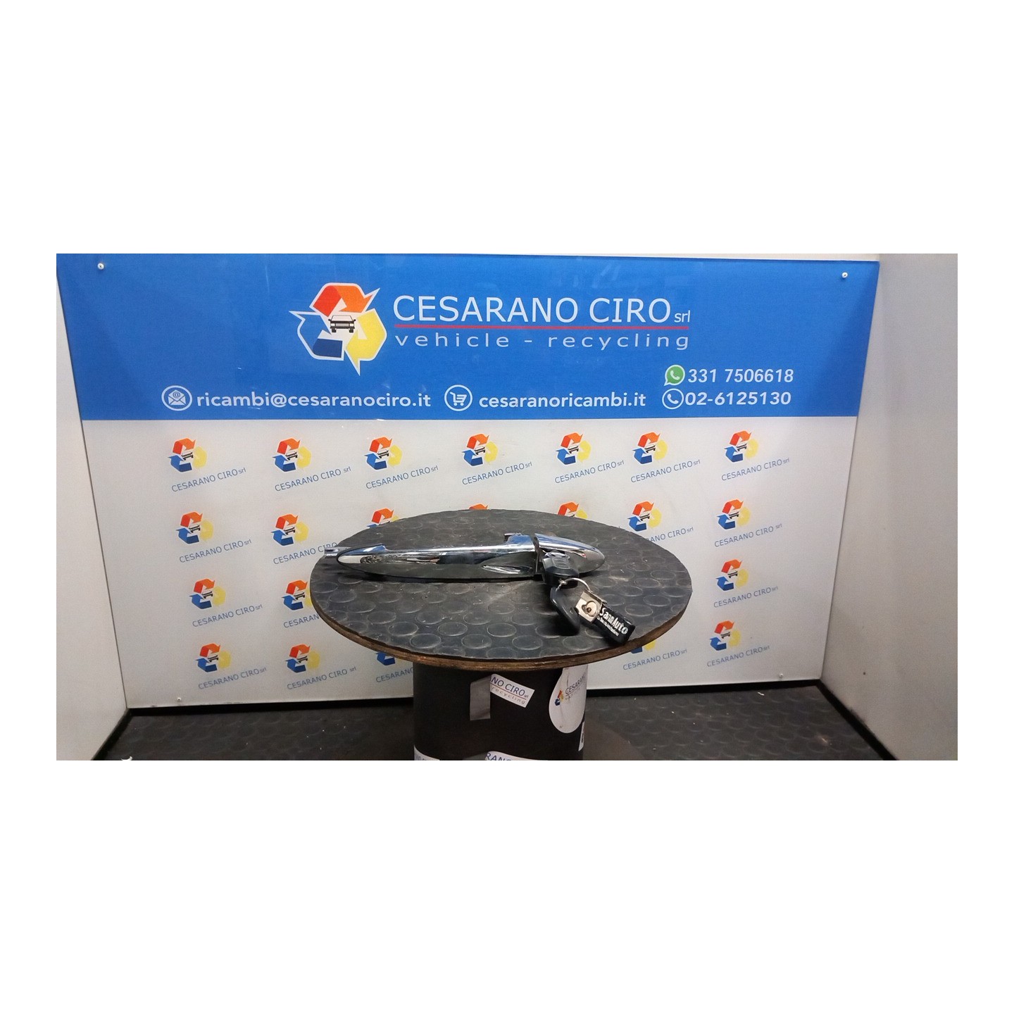 MANIGLIA PORTA ANT. SX. 101 LANCIA YPSILON (TE) (06/03-09/06) 188A4000 71732999