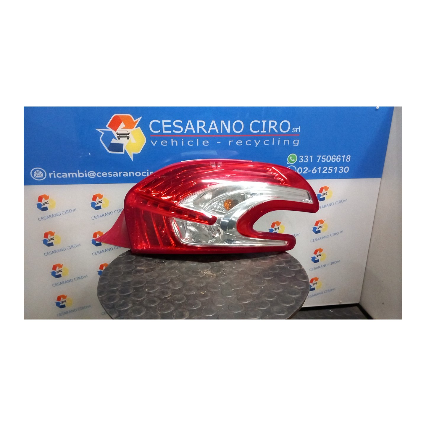 FANALE POST. DX. 046 PEUGEOT 208 (01/12-11/15) 9H06 9672628380