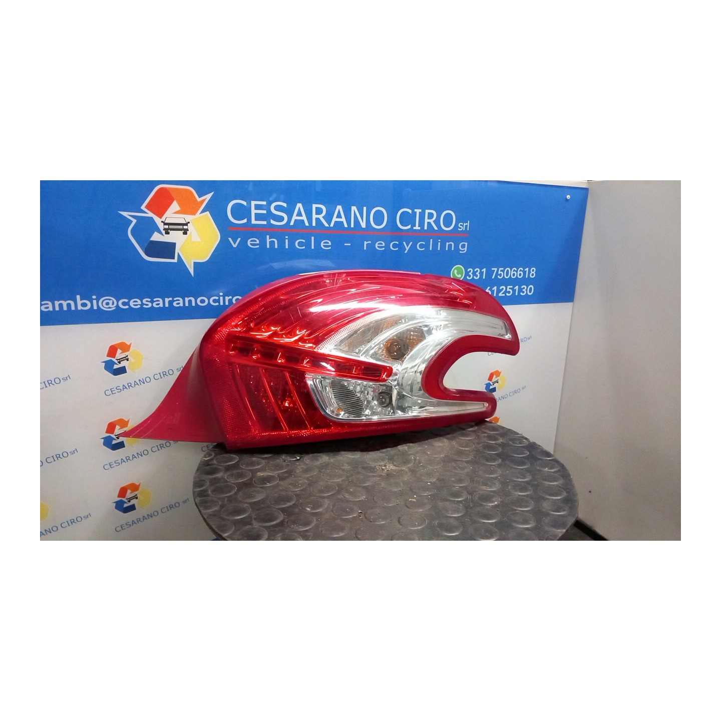 FANALE POST. DX. 046 PEUGEOT 208 (01/12-11/15) 9H06 9672628380