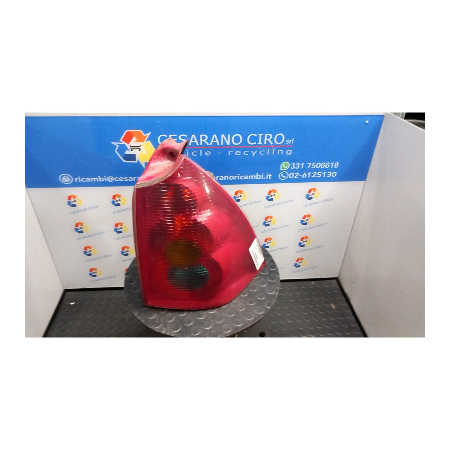 FANALE POST. DX. 051 PEUGEOT 307 (04/01-12/06) NFU 6351Q6
