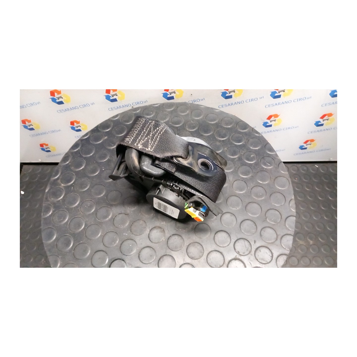 CINTURA DI SICUREZZA ANT. SX. 076 FIAT FREEMONT (24) (04/11-) 939B5000 K1SV02DX9AB