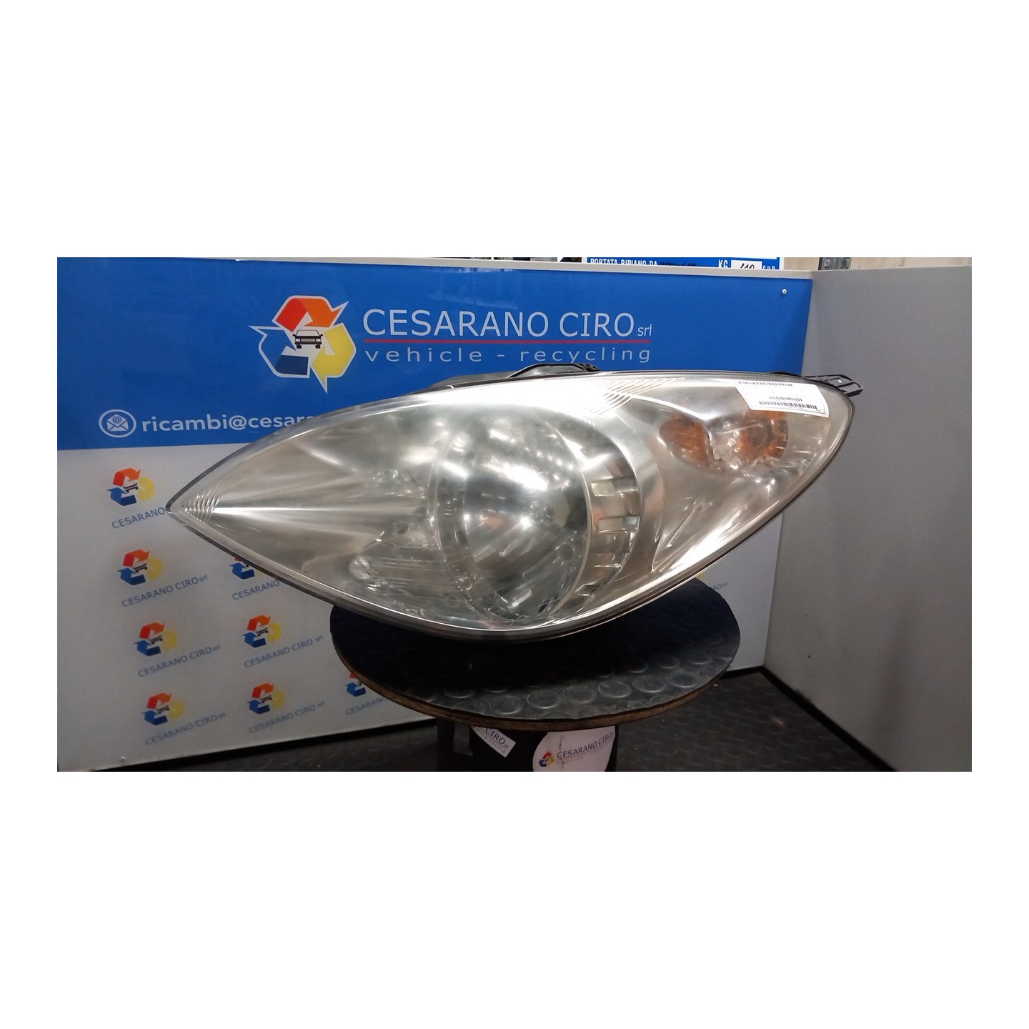 PROIETTORE SX. 057 HYUNDAI I20 (05/12-) D4FC 921014P500