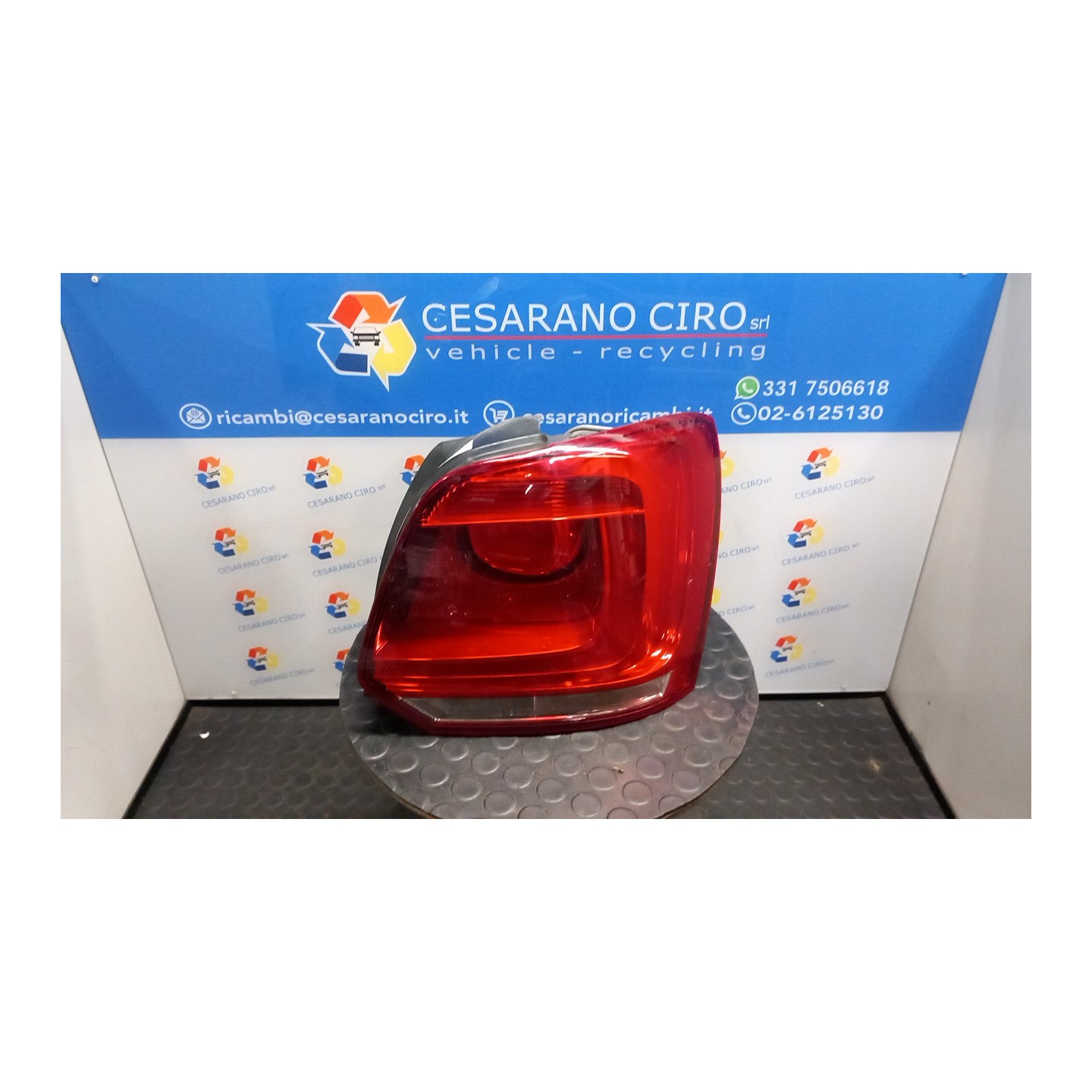 FANALE POST. AL DX. 069 VOLKSWAGEN POLO (6R) (05/09-10/14) CAY 6R0945096AH