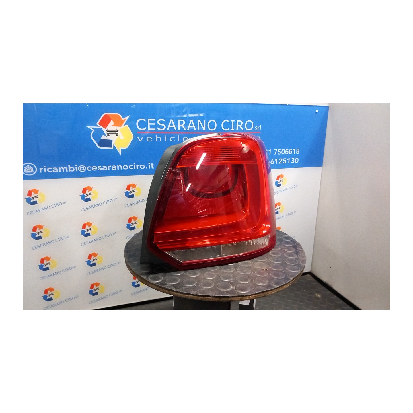 FANALE POST. AL DX. 069 VOLKSWAGEN POLO (6R) (05/09-10/14) CAY 6R0945096AH