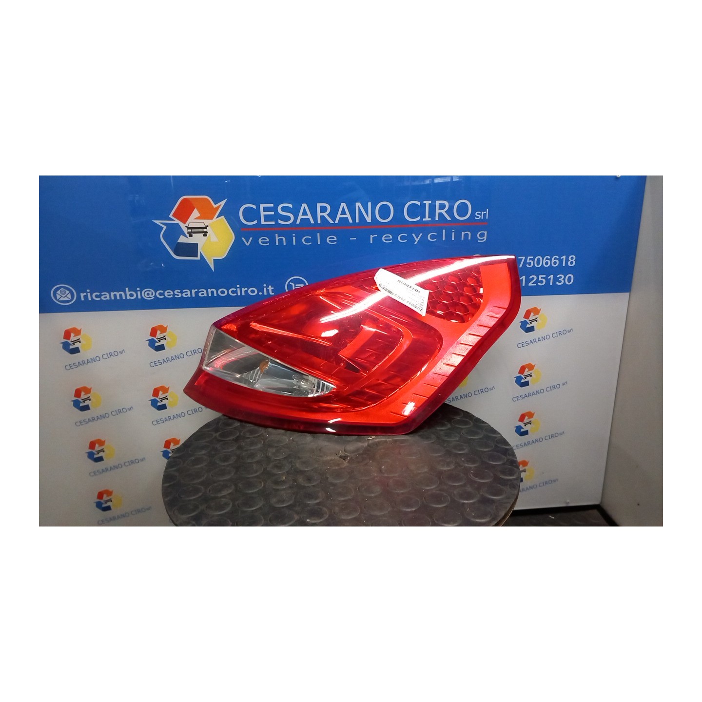 FANALE POST. DX. 075 FORD FIESTA (CB1) (09/08-10/13) SNJA 1709552