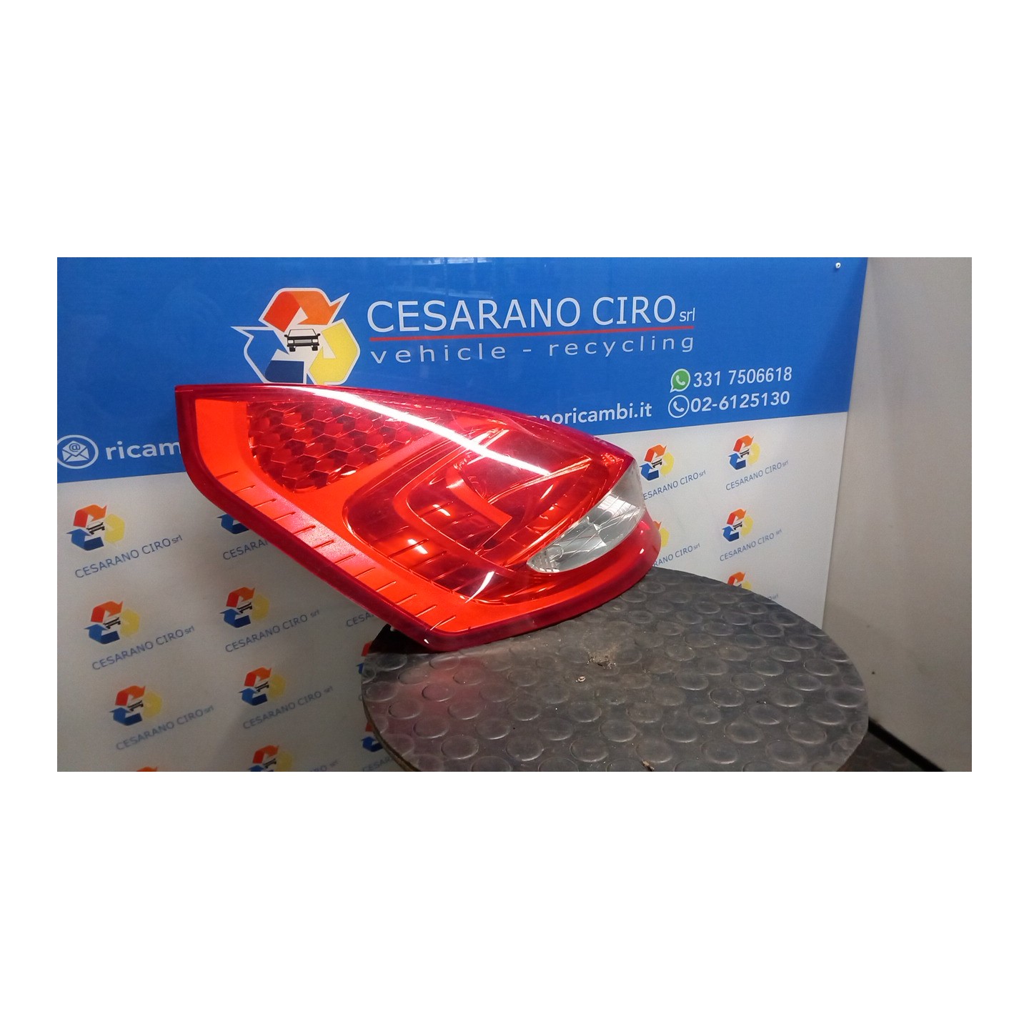 FANALE POST. SX. 076 FORD FIESTA (CB1) (09/08-10/13) SNJA 1709553
