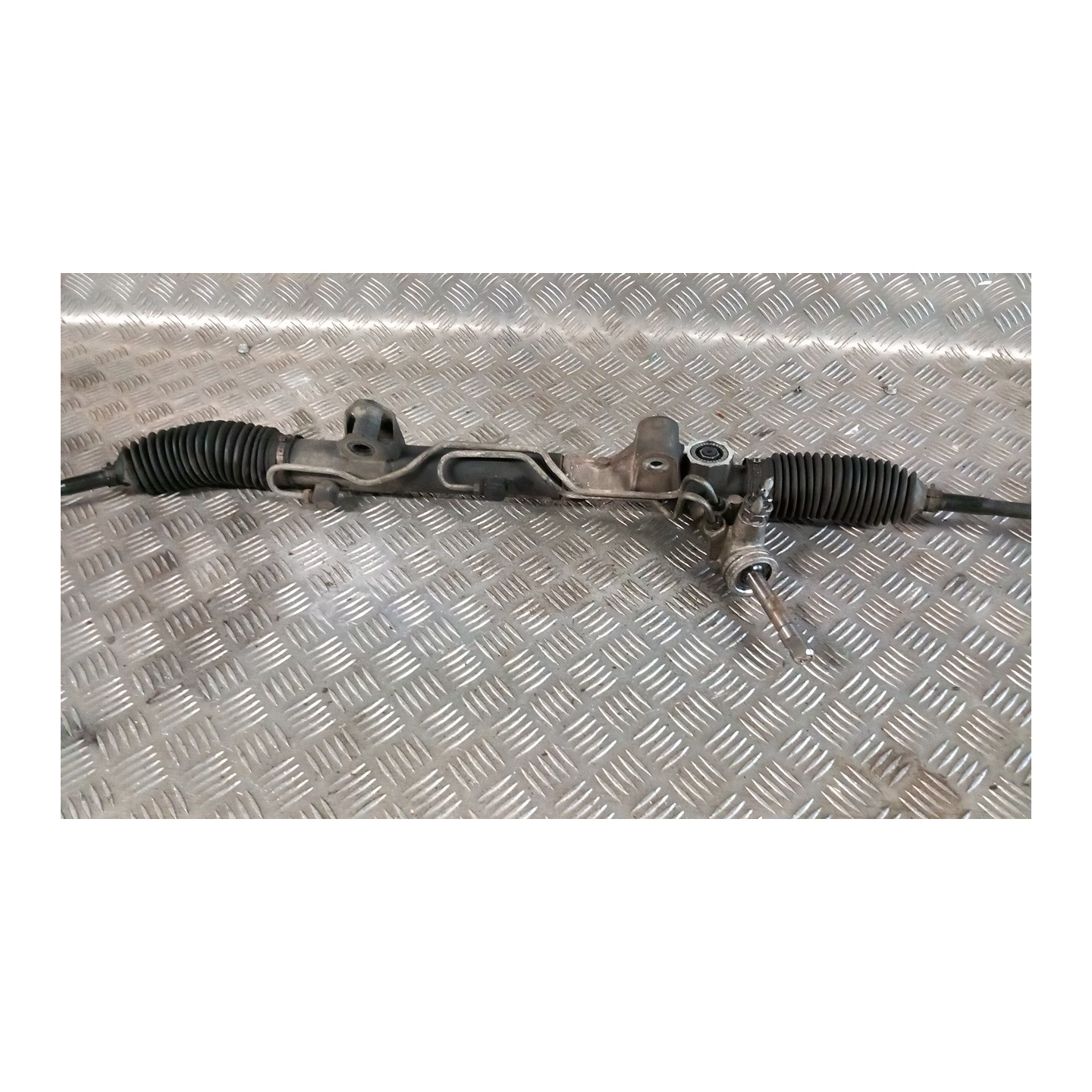 SCATOLA STERZO FREEMONT 015 FIAT FREEMONT (24) (04/11-) 939B5000 K68140631AE