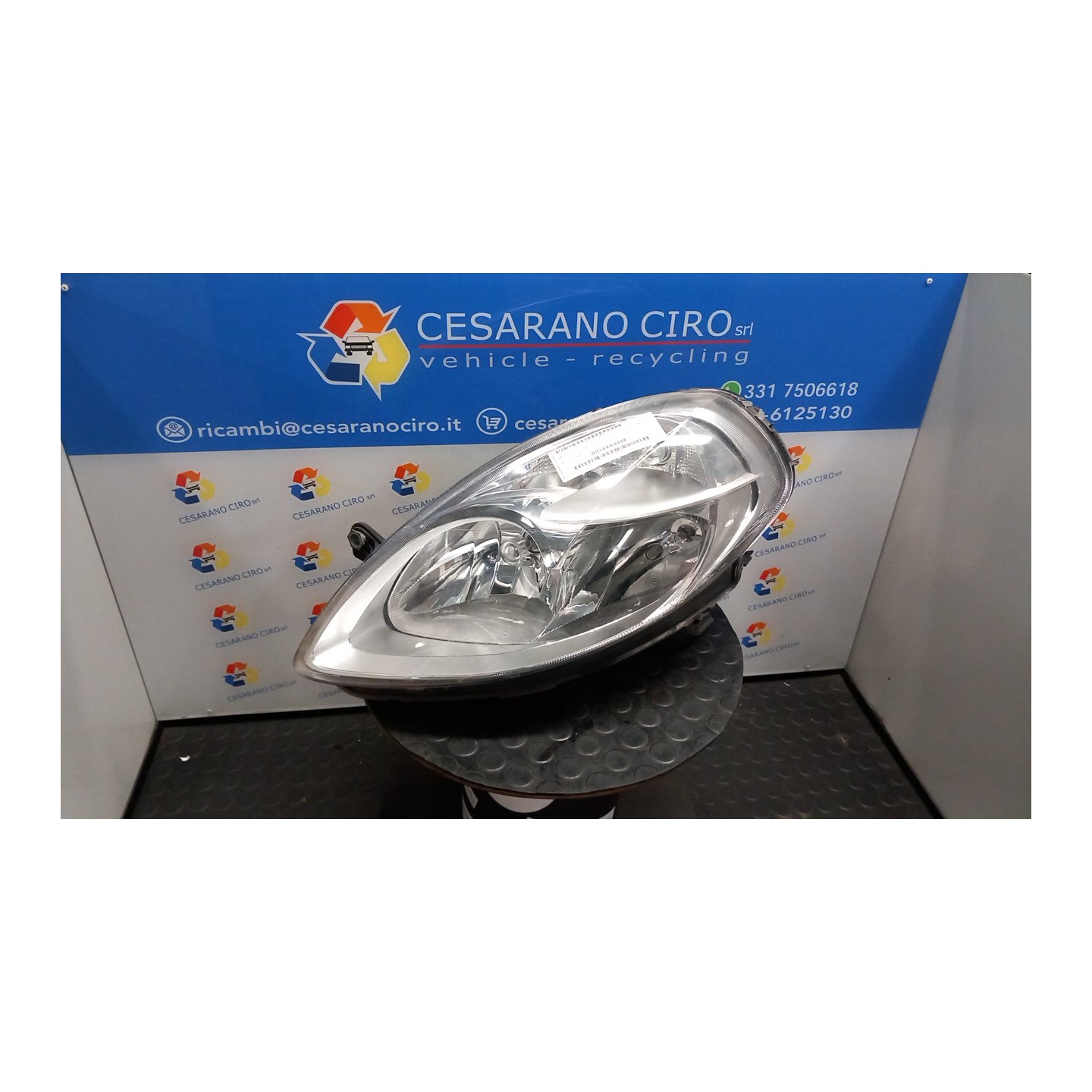 PROIETTORE SX. 044 LANCIA YPSILON (TE) (06/03-09/06) 188A4000 51774224