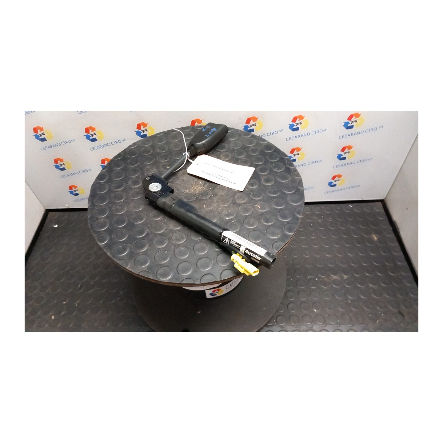 PRETENSIONATORE CINTURE SICUREZZA ANT. DX. 060 OPEL ZAFIRA (P12) (10/11-) A16XNT 13367542