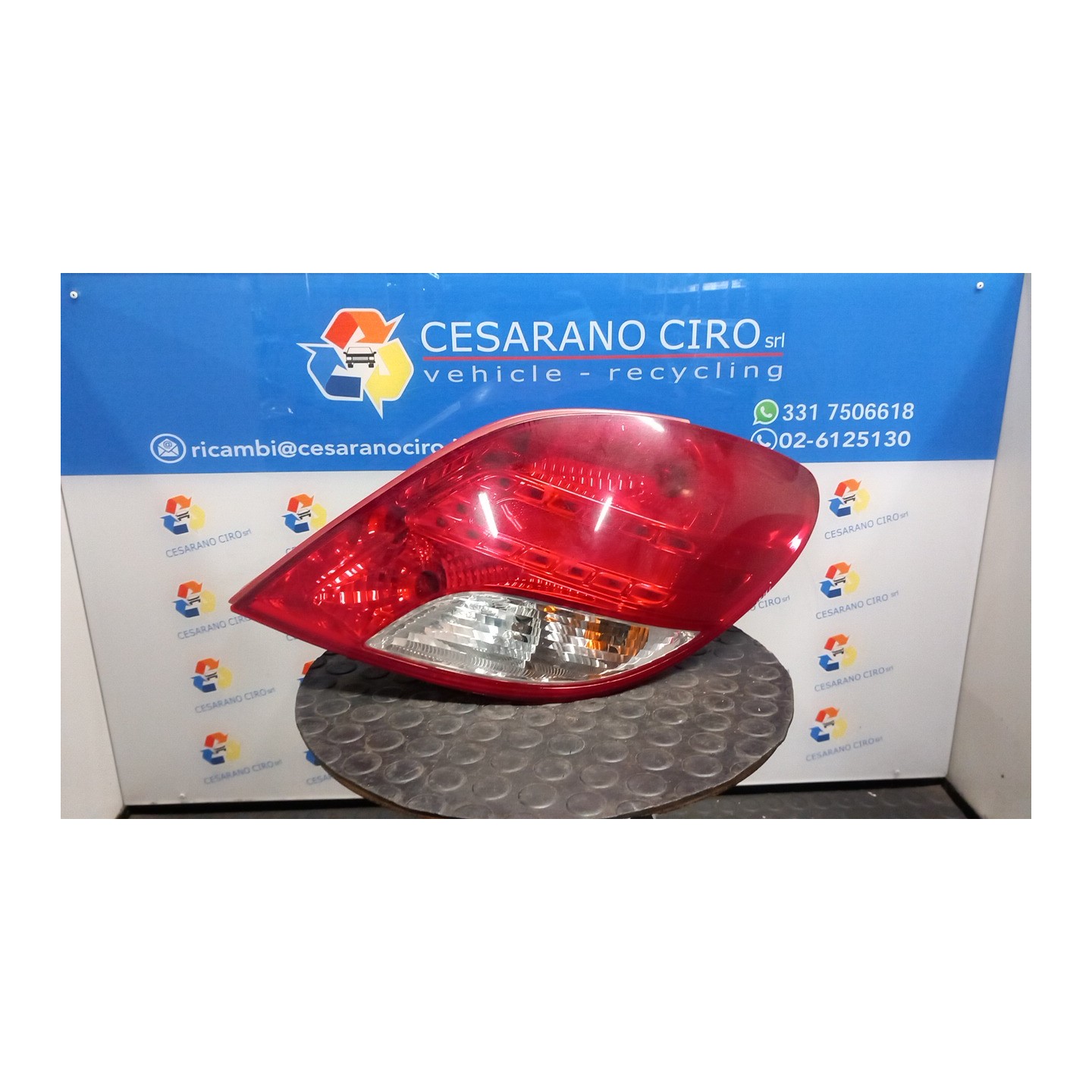 FANALE POST. DX. 041 PEUGEOT 207 (06/09-) 8HR 6351HQ