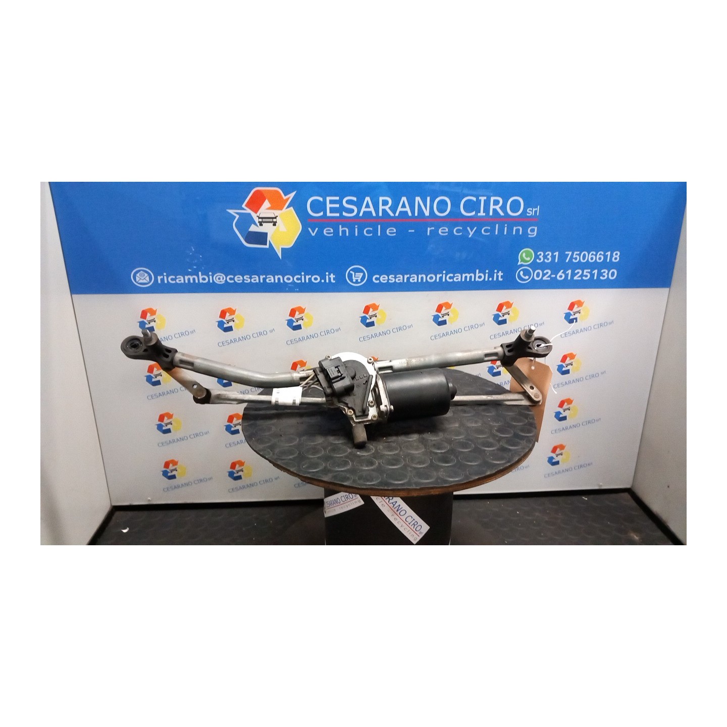 MECCANISMO TERGIPARABREZZA CON MOTORINO 142 FIAT PUNTO (2U) (07/03-01/07) 188A9000 46834851