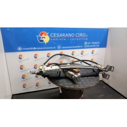 ALZACRISTALLO ELETTR. PORTA ANT. DX. 076 OPEL TIGRA (X04) (07/04-) Z14XEP 93165969