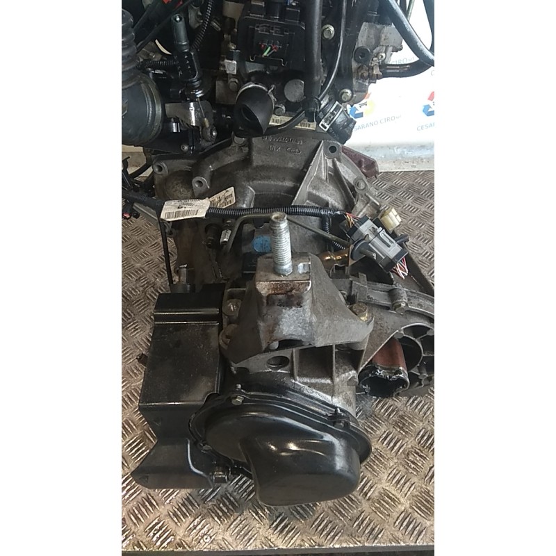 CAMBIO COMPL. 051 FORD FOCUS (CAK) (10/01-04/05) FYDB 1363320