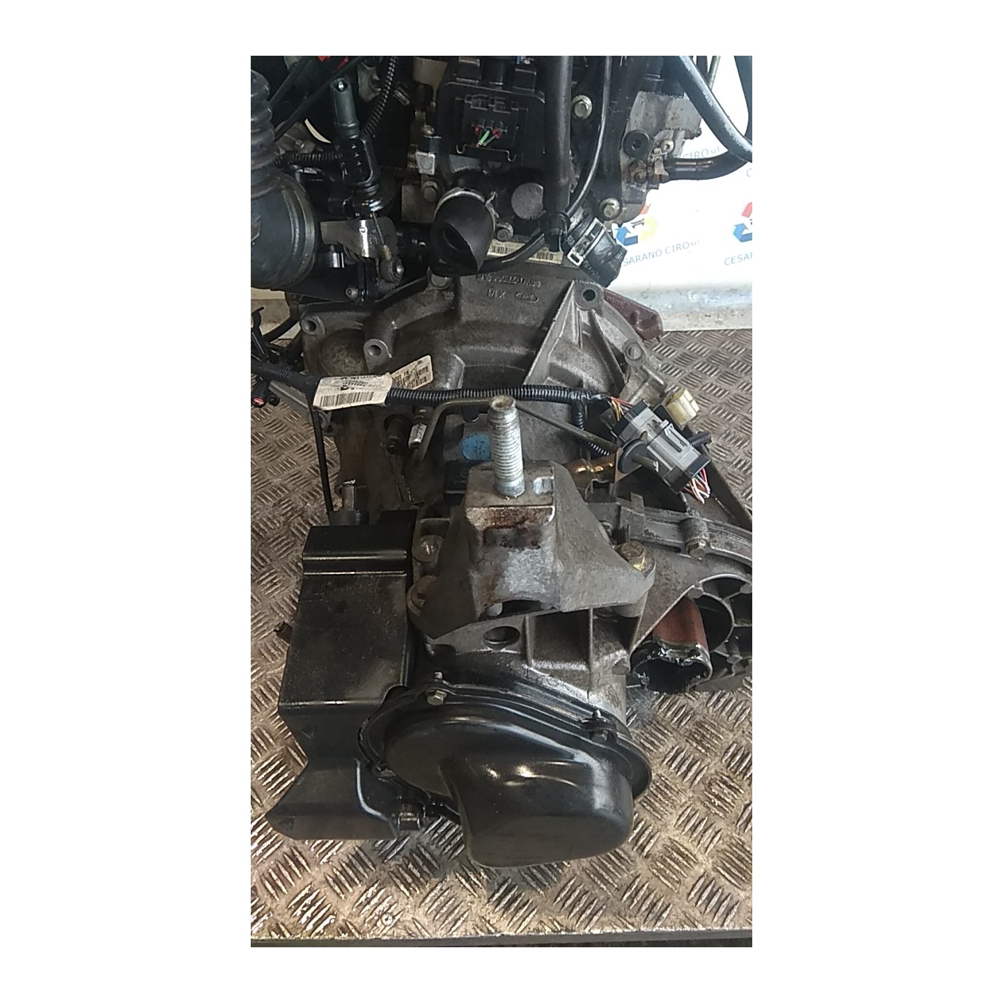 CAMBIO COMPL. 051 FORD FOCUS (CAK) (10/01-04/05) FYDB 1363320