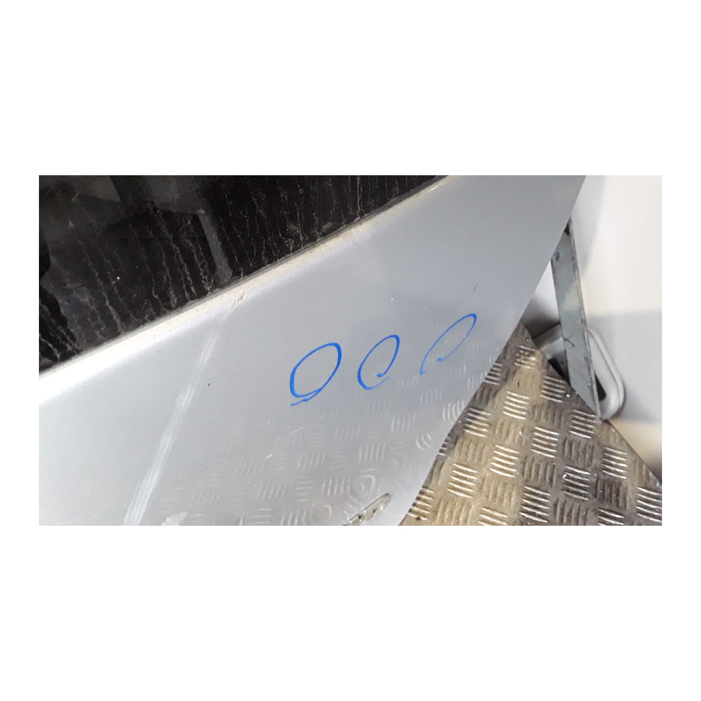 PORTELLO POST. 054 MITSUBISHI GRANDIS (09/05-06/09) BSY MN186428