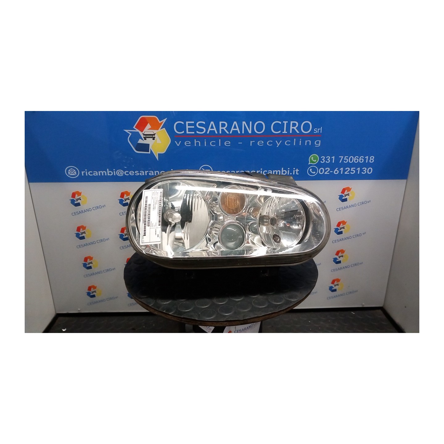 PROIETTORE C/FENDI DX. 173 VOLKSWAGEN GOLF (1J) (09/97-03/06) AXP 1J1941018N