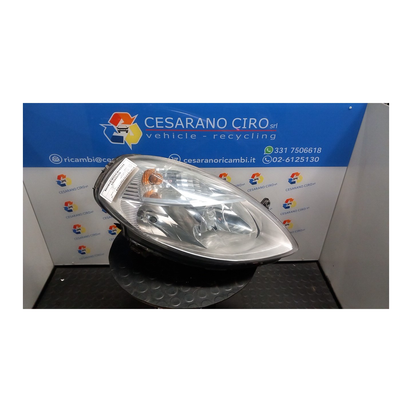 PROIETTORE DX. 025 LANCIA YPSILON (TE) (06/03-09/06) 188A4000 51774225