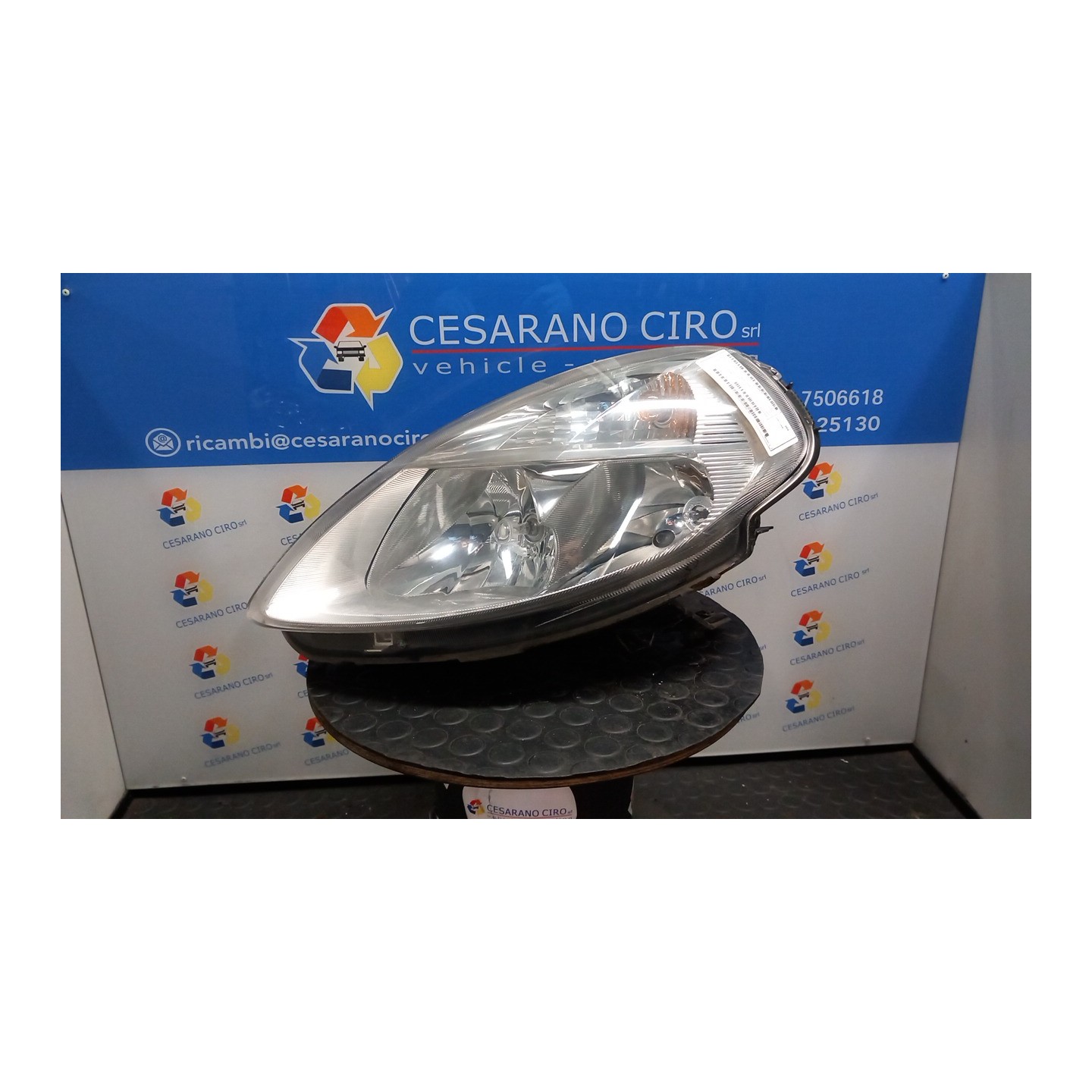 PROIETTORE SX. 026 LANCIA YPSILON (TE) (06/03-09/06) 188A4000 51774224