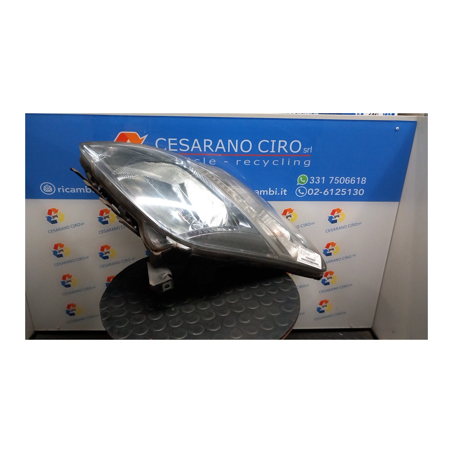 PROIETTORE SX. 045 TOYOTA PRIUS 2A SERIE (02/04-06/10) 1NZFXE 8117047090