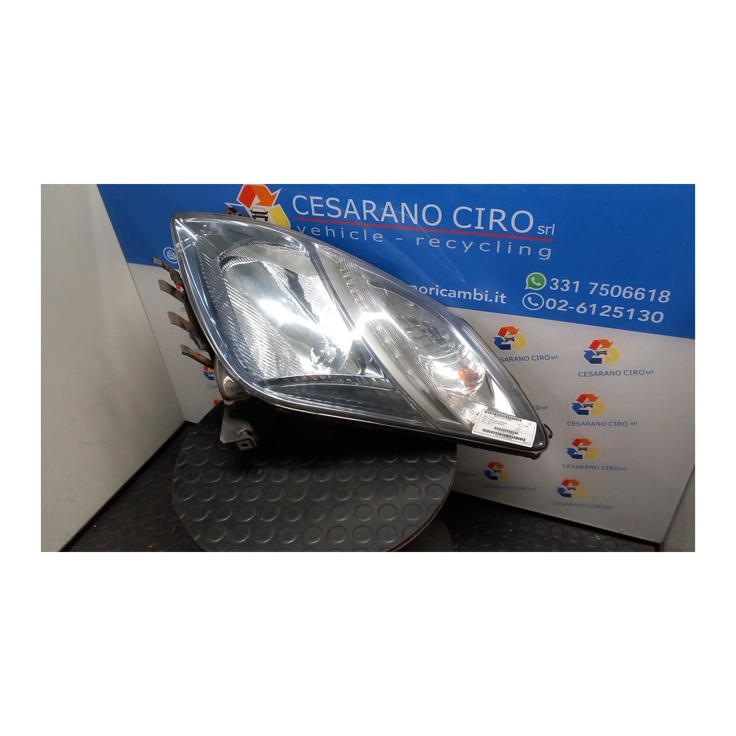 PROIETTORE SX. 045 TOYOTA PRIUS 2A SERIE (02/04-06/10) 1NZFXE 8117047090