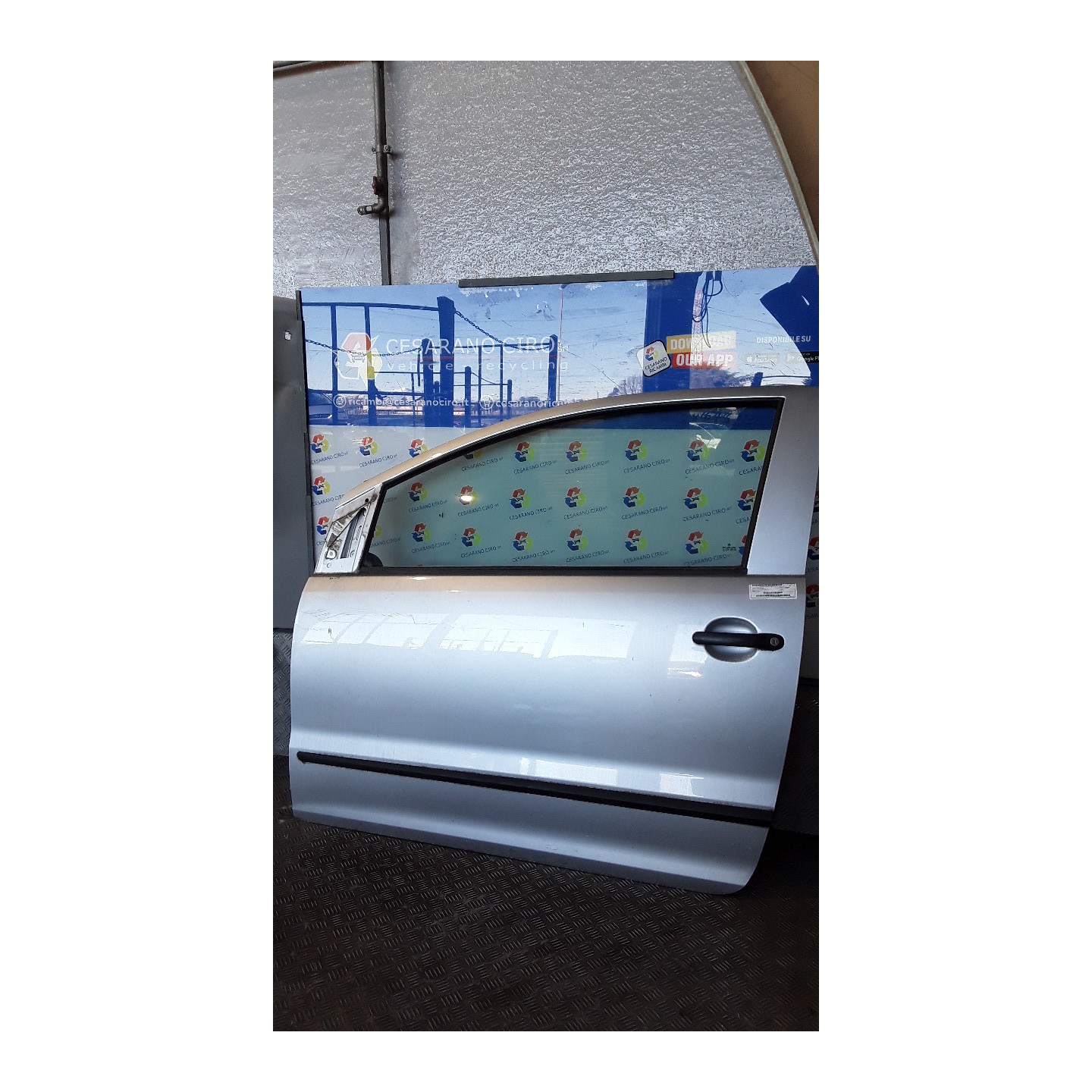 PORTA ANT. SX. 015 VOLKSWAGEN FOX (5Z) (04/05-07/11) BNM 5Z3831055K