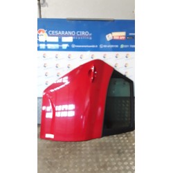 PORTA POST. DX. 096 KIA VENGA (01/10-) D4FC 770041P000