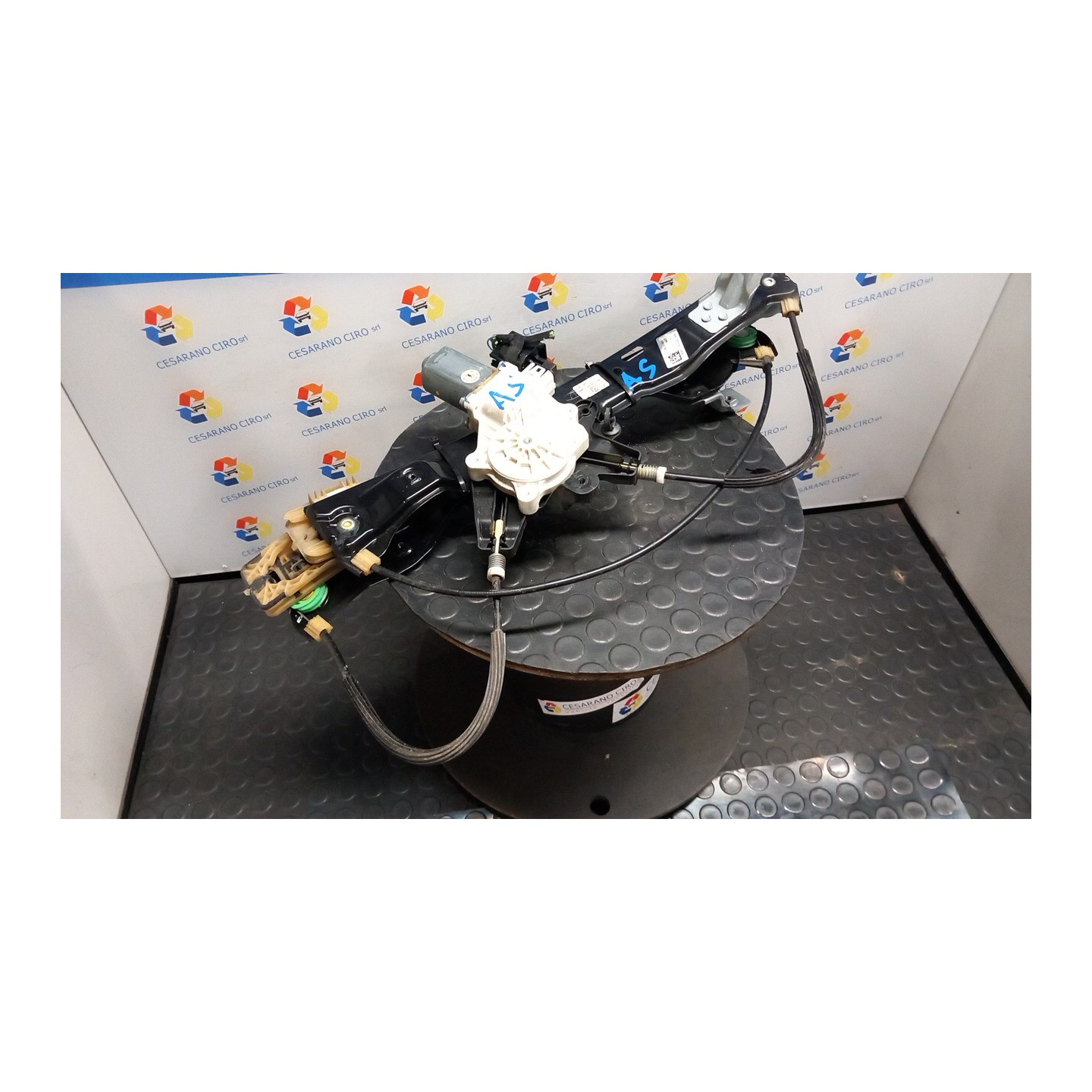 ALZACRISTALLO ELETTR. PORTA ANT. C/MOTORINO SX. 146 FORD FOCUS (CB8) (02/11-11/15) T1DB 1847373