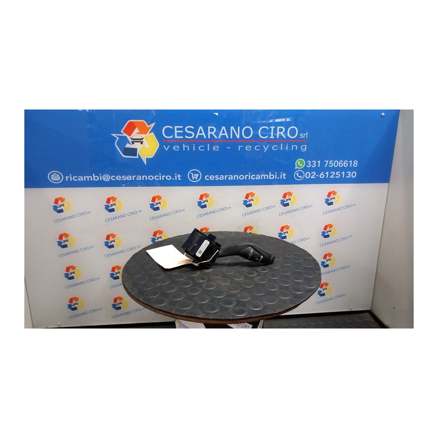 BLOCCO COMANDI TERGICRISTALLI 151 FORD FOCUS (CB8) (02/11-11/15) T1DB 1706621