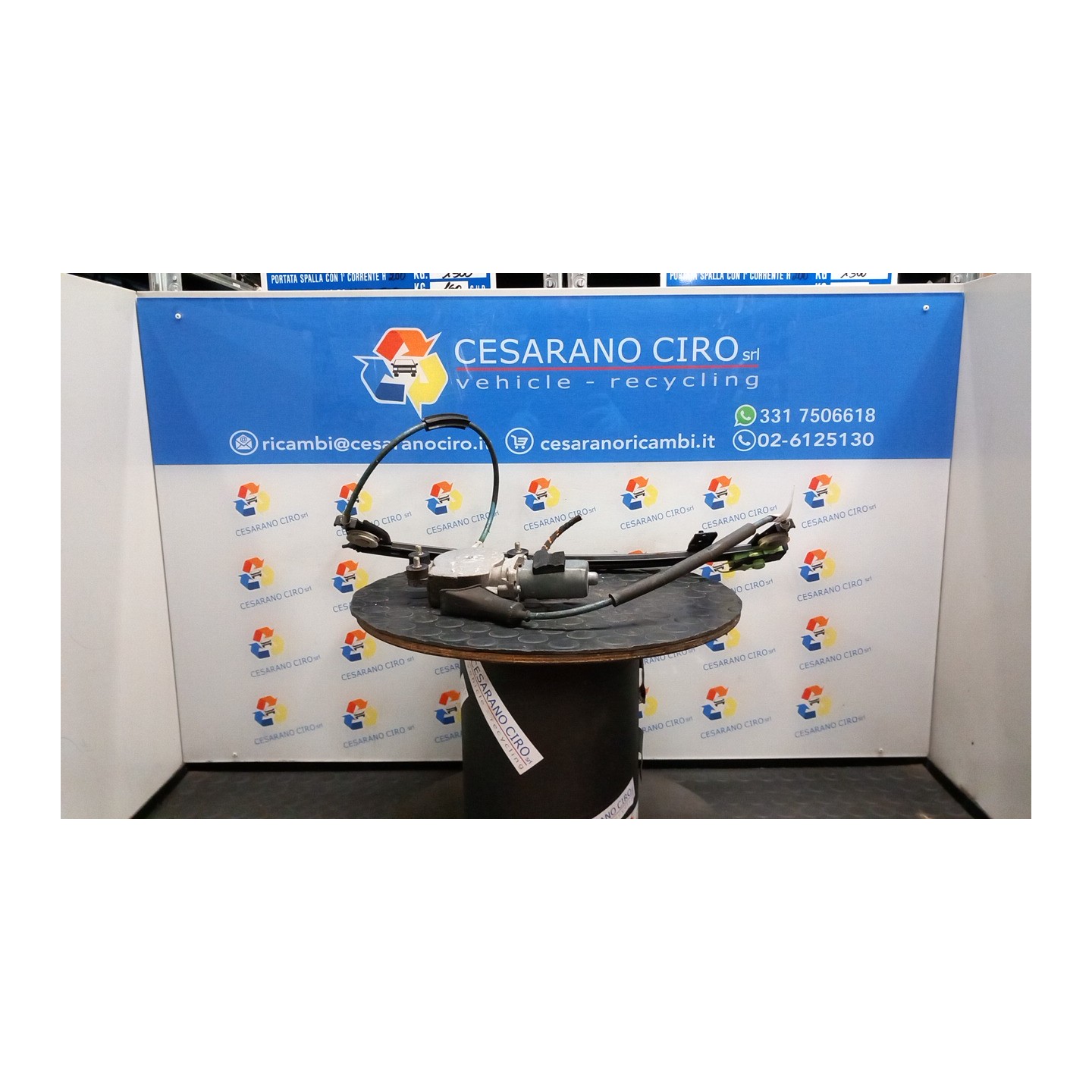 ALZACRISTALLO ELETTR. PORTA ANT. CON MOTORINO SX. 029 LANCIA Y (01/96-10/00) 176B2000 46778565