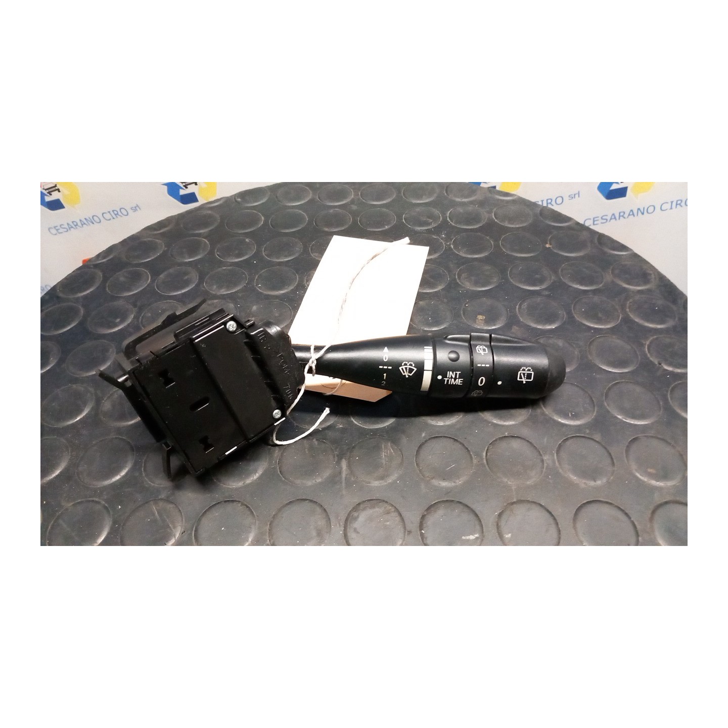 BLOCCO COMANDI TERGICRISTALLI NERO 037 MITSUBISHI COLT (06/04-12/09) 135930 MN164702XA