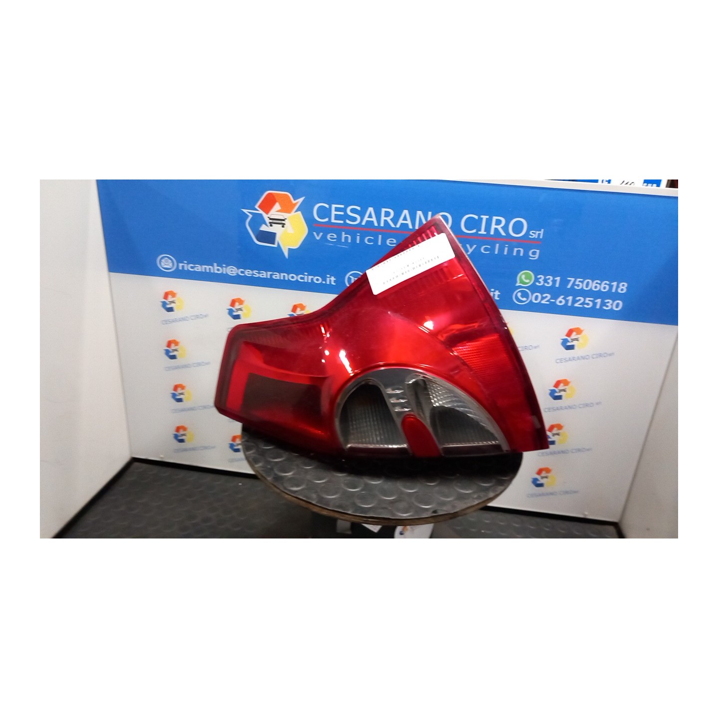 FANALE POST. DX. 042 DACIA SANDERO (07/08-) K7MA8 8200734824