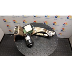 MECCANISMO TERGIPARABREZZA CON MOTORINO BOSCH 115 FIAT PANDA 1A SERIE (03/92-03/04) 187A1000 7607376