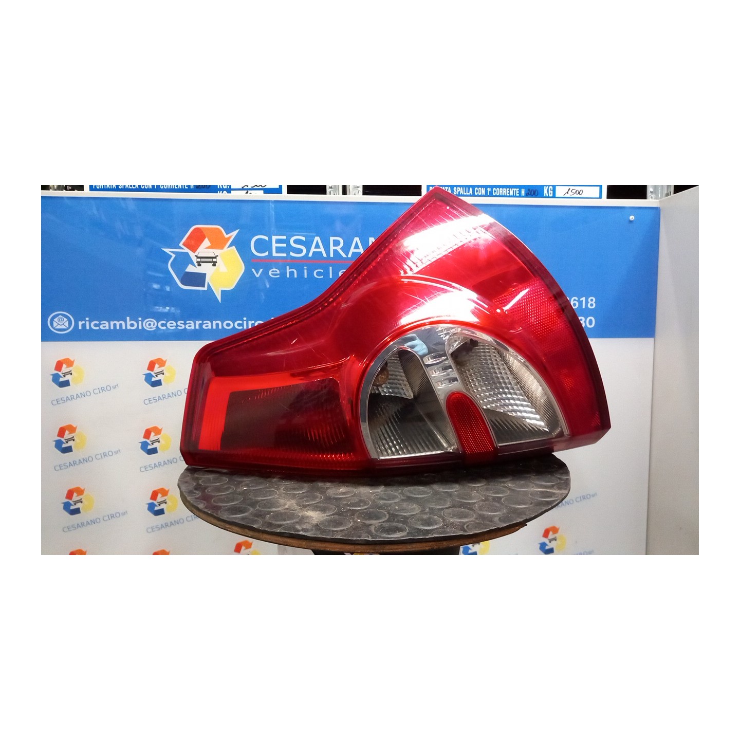 FANALE POST. DX. 033 DACIA SANDERO (07/08-04/13) K7JA7 8200734824