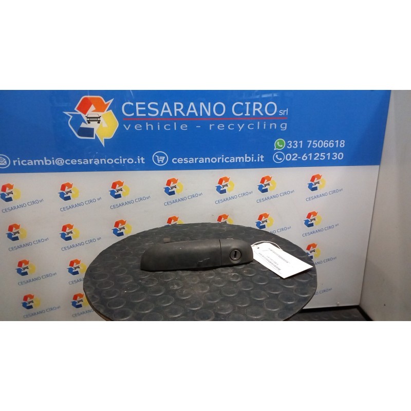 MANIGLIA PORTA ANT. C/CILINDRETTO SX. 012 FIAT PANDA (4Q) (05/16-) 169A4000 735536775