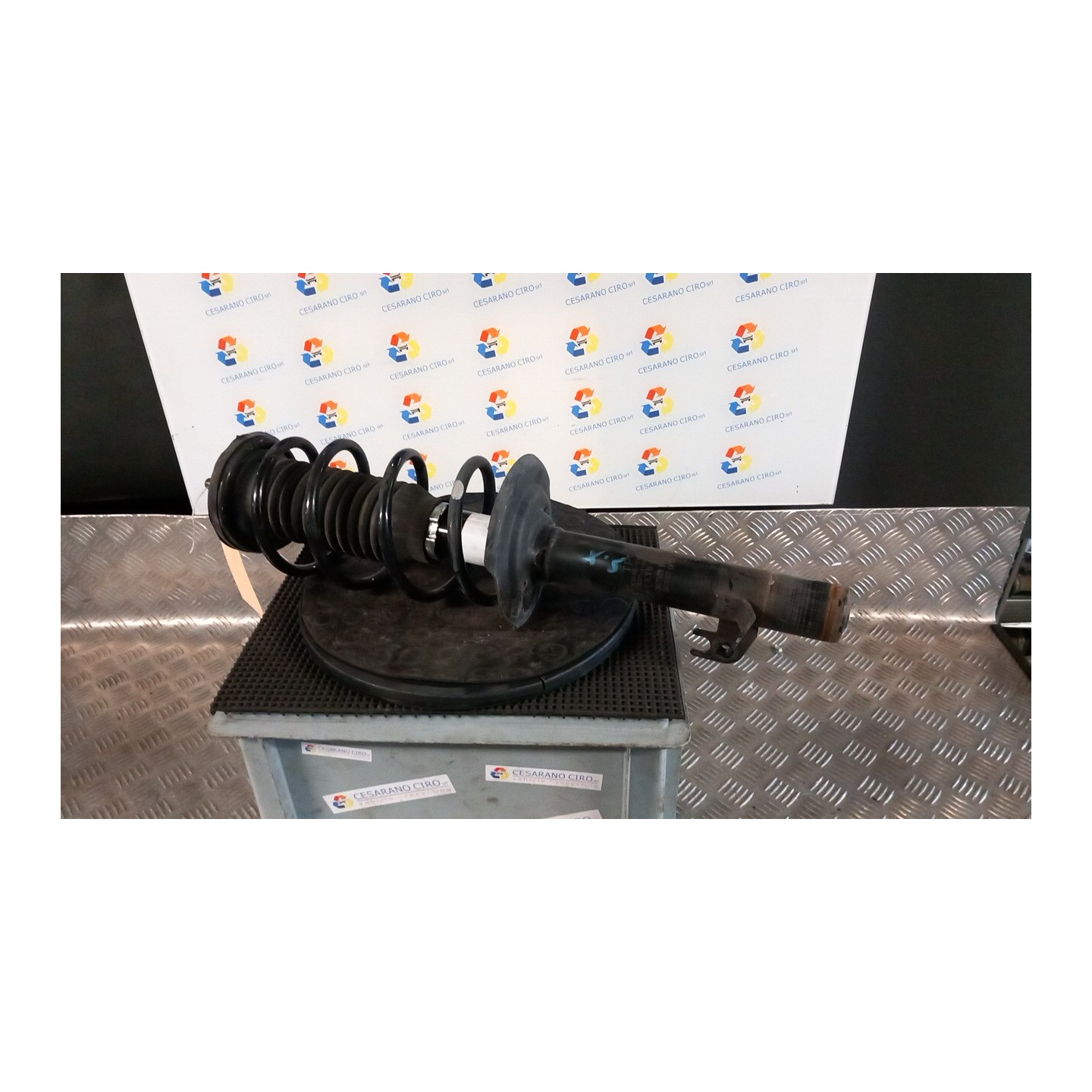 AMMORTIZZATORE ANT. SX. 055 TOYOTA AYGO 1A SERIE (04/05-10/14) 1KRFE 485200H010