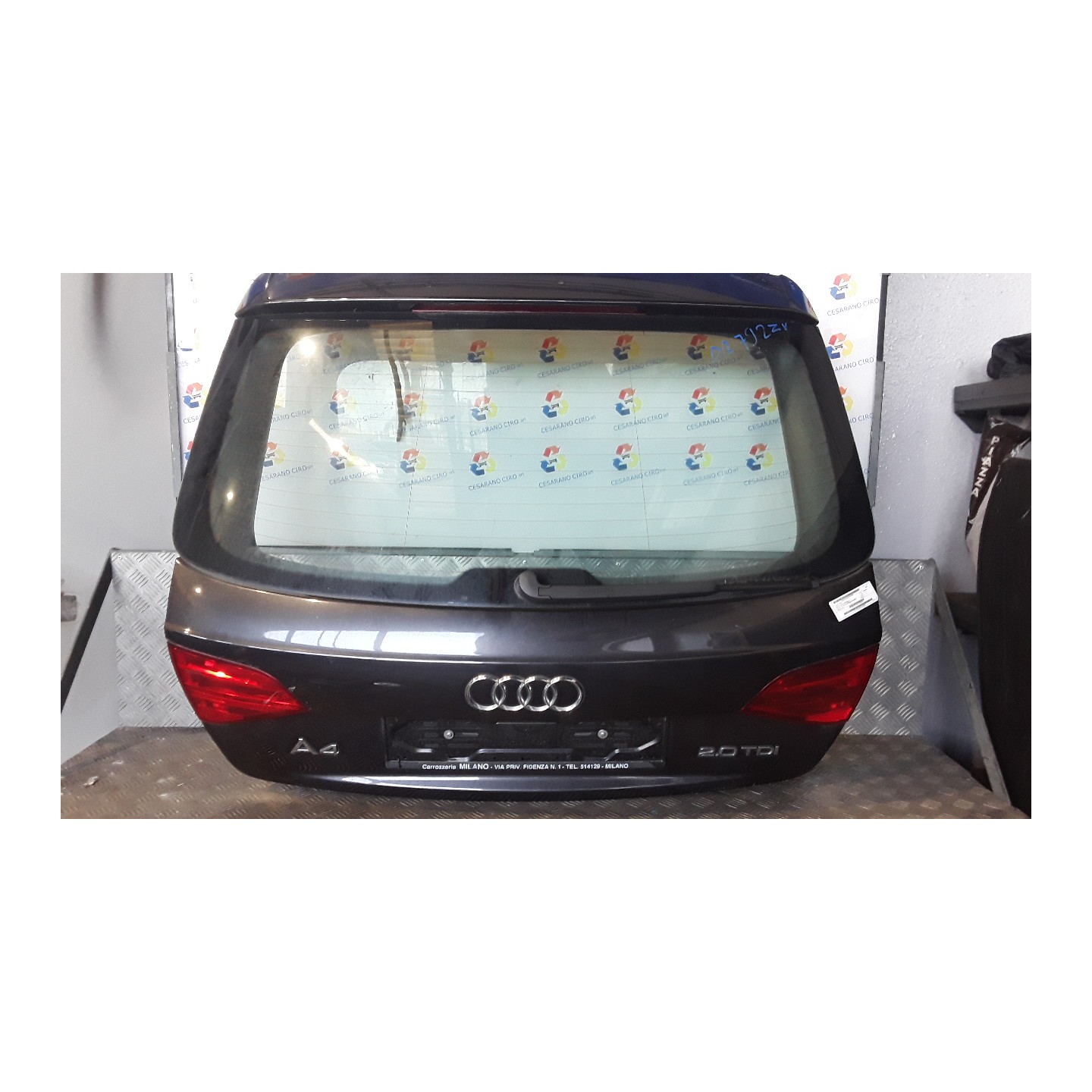 PORTELLO POST. 060 AUDI A4 (8K) (09/07-03/13) CAG 8K9827023