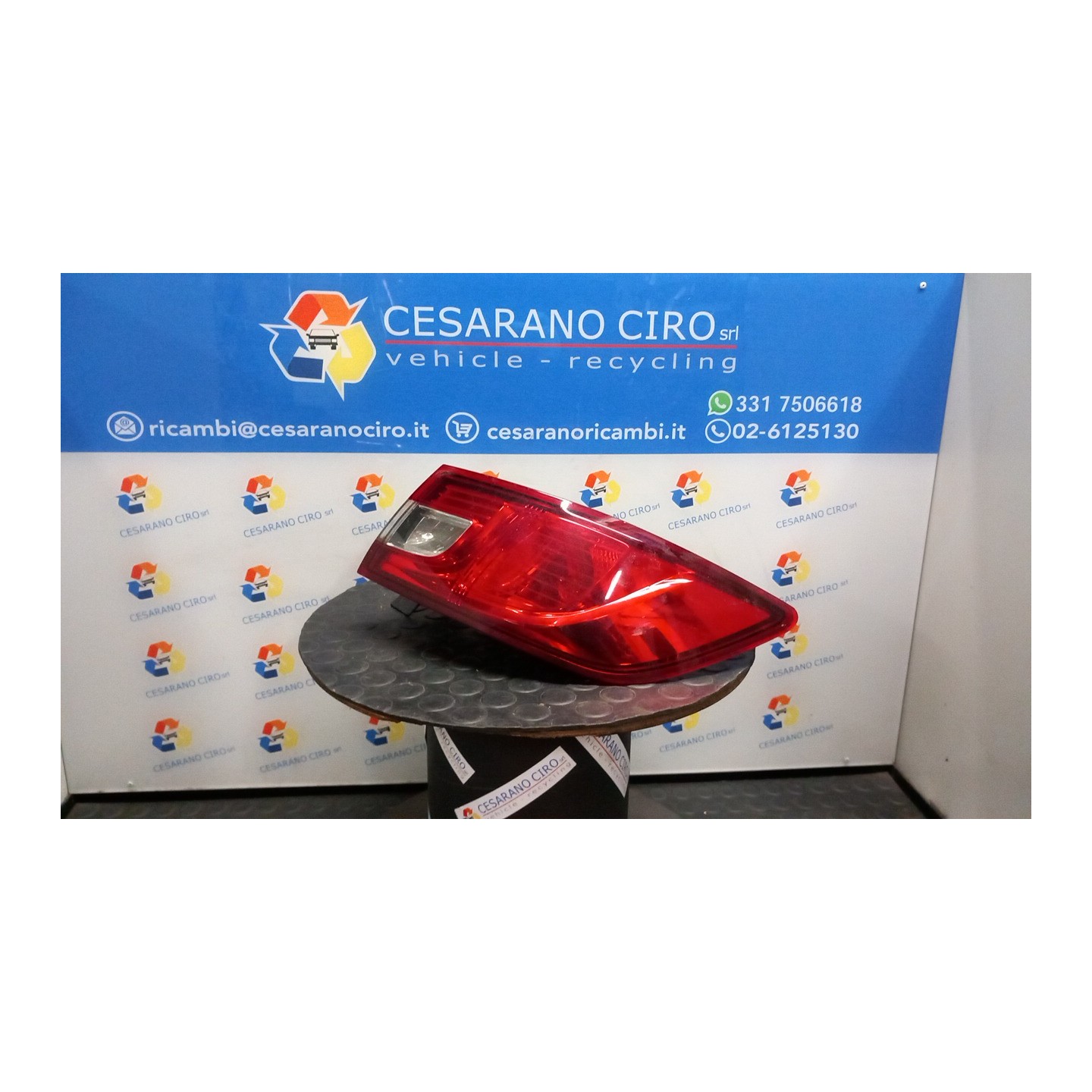 FANALE POST. PARTE EST. DX. 021 RENAULT CLIO 4A SERIE (07/12-12/16) K9KC6 265502631R