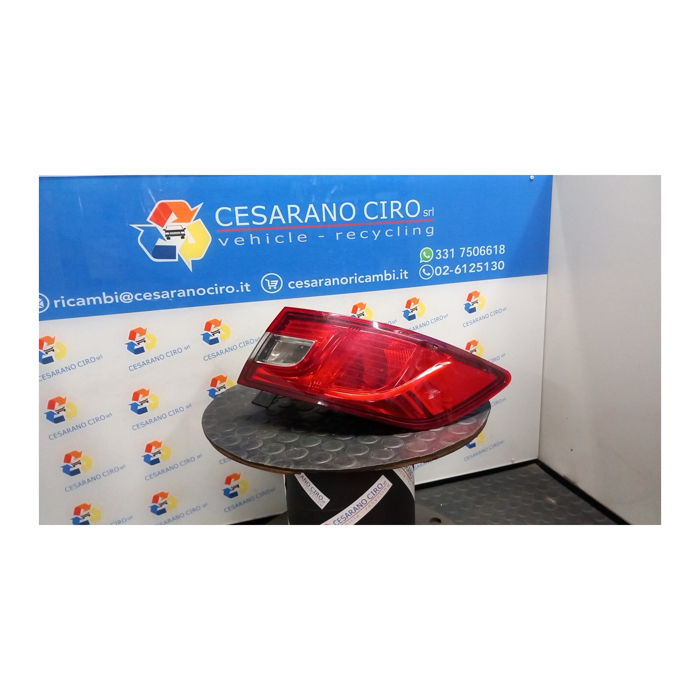 FANALE POST. PARTE EST. DX. 021 RENAULT CLIO 4A SERIE (07/12-12/16) K9KC6 265502631R