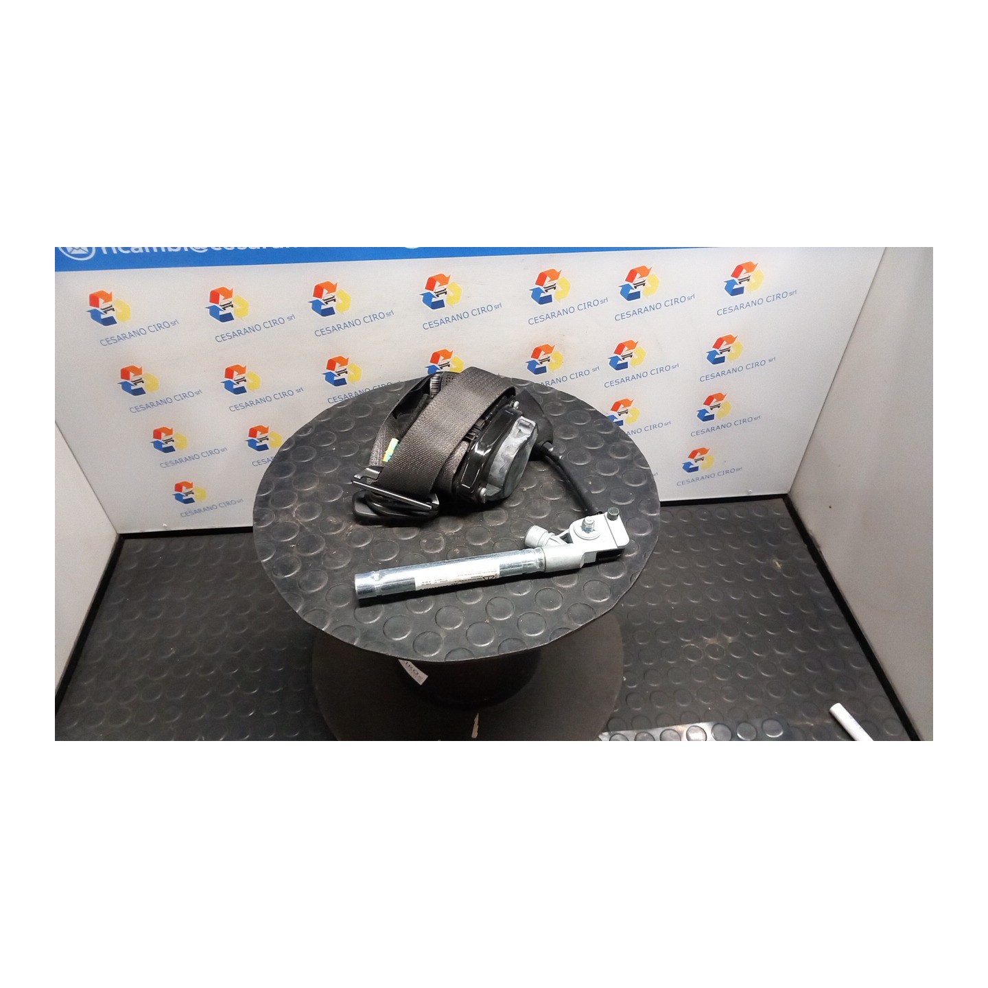 CINTURA DI SICUREZZA ANT. DX. 113 CHEVROLET (DAEWOO) AVEO (T300) (05/11-) A12XER 95987788