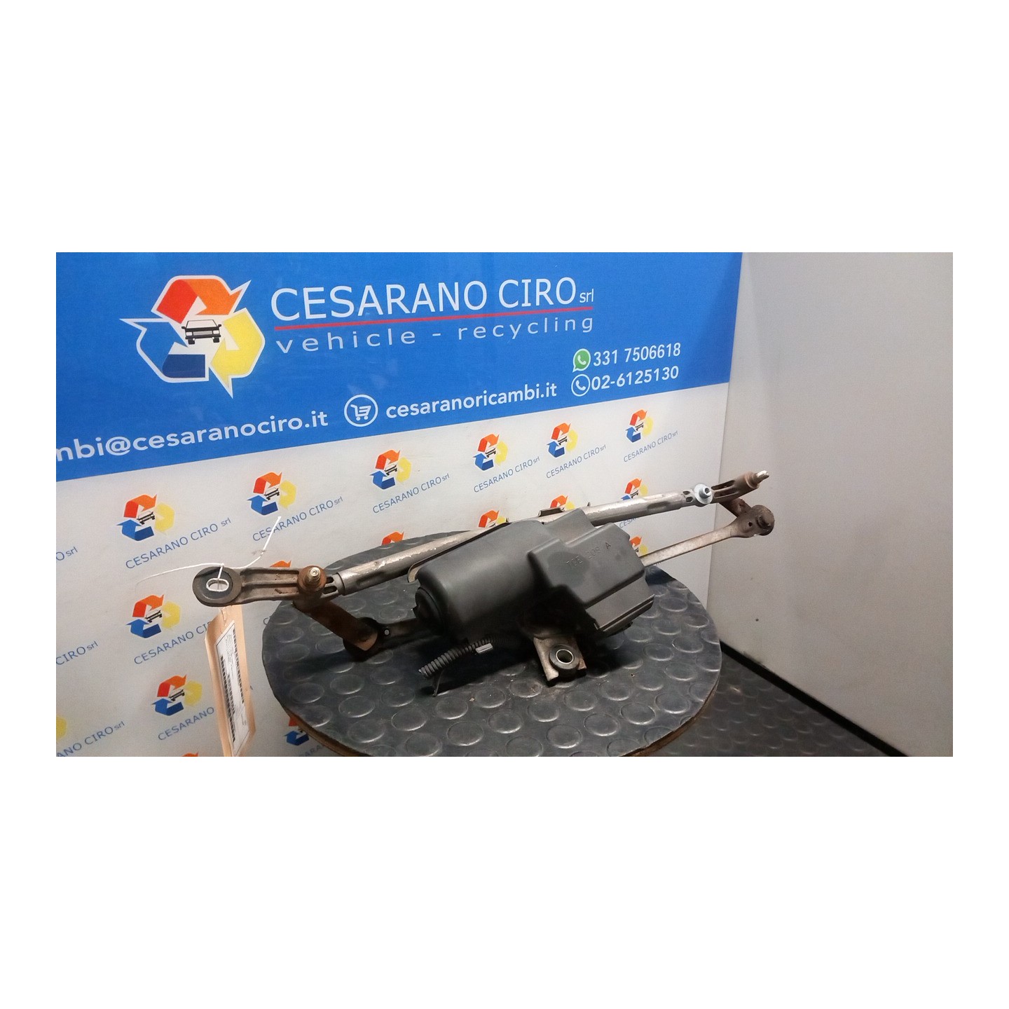 MECCANISMO TERGIPARABREZZA CON MOTORINO 153 LANCIA Y (01/96-10/00) 840A3000 46408351