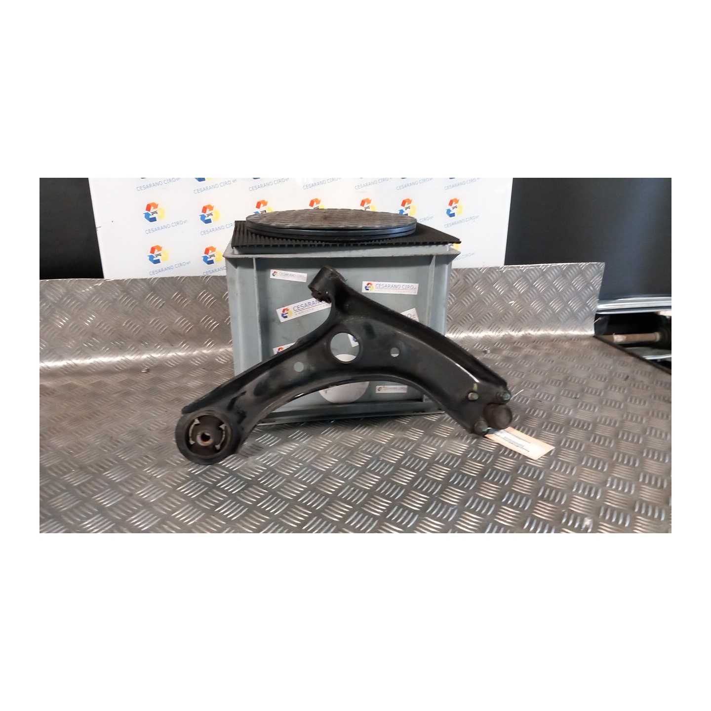 BRACCIO OSCILLANTE ANT. SOSP. POST. SX. 026 HYUNDAI TUCSON (07/18-06/21) D4FE 55250D7000