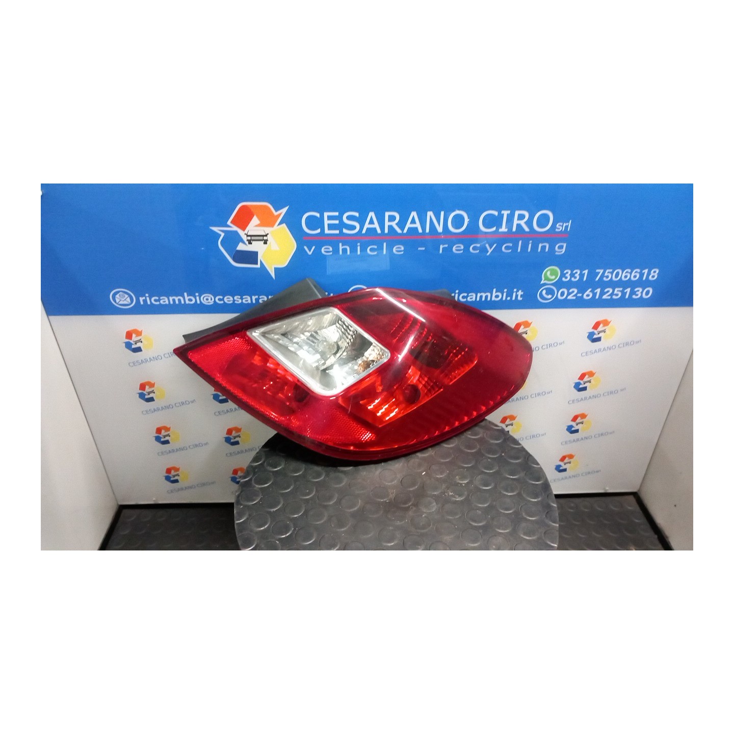 FANALE POST. DX. 040 OPEL CORSA (S07) (07/06-02/11) Z14XEP 93190951
