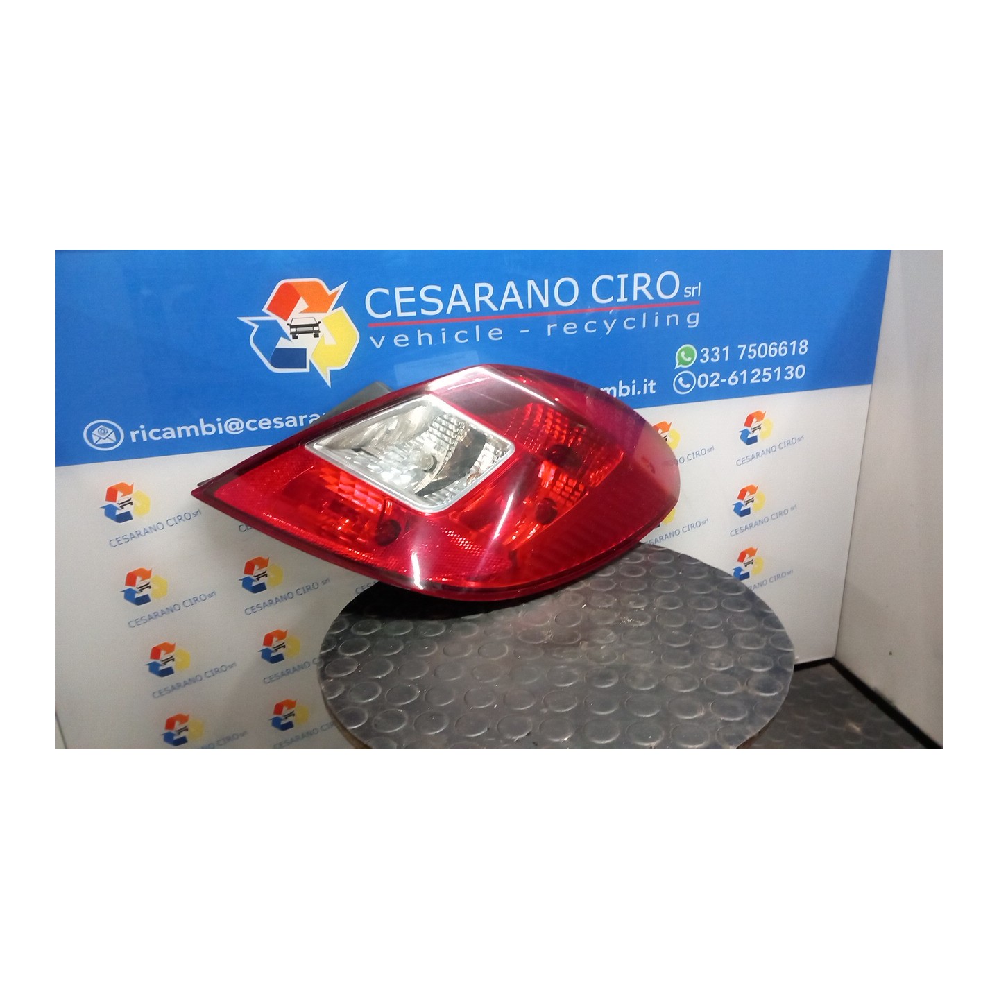 FANALE POST. DX. 040 OPEL CORSA (S07) (07/06-02/11) Z14XEP 93190951