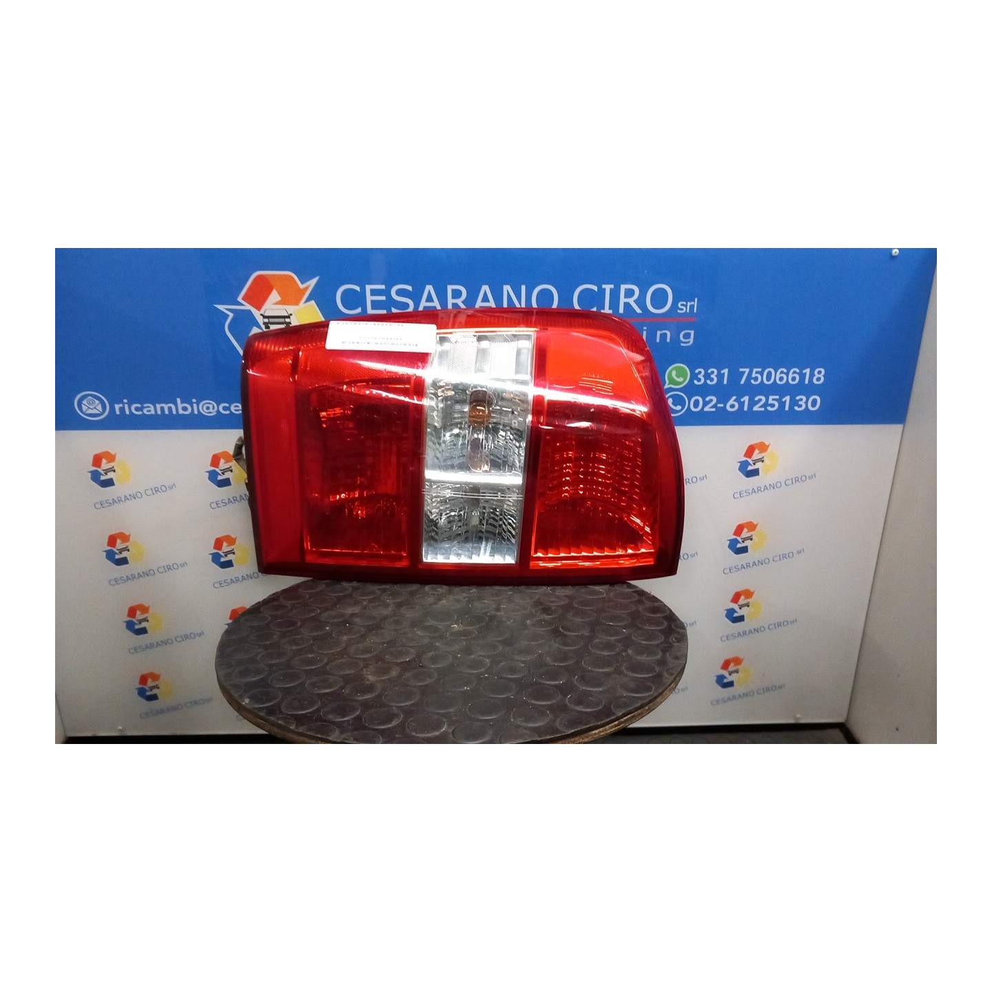 FANALE POST. SX. 064 KIA CARNIVAL 2A SERIE (06/06-) J3 924014D110