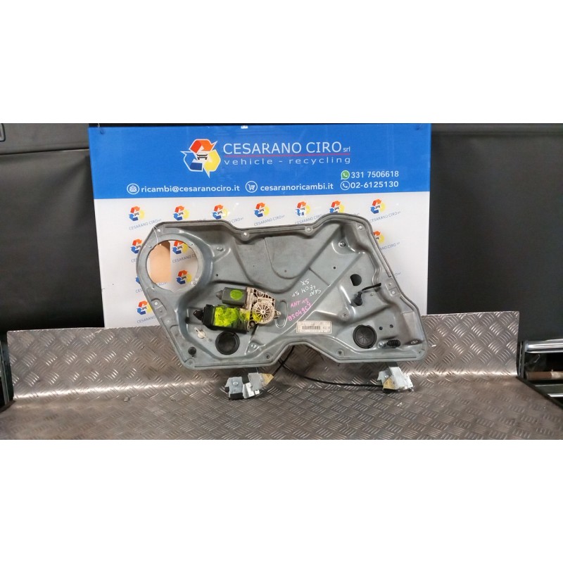 ALZACRISTALLO ELETTR. PORTA ANT. SX. 152 SEAT LEON (1M) (12/99-02/06) AUS 1M0837461