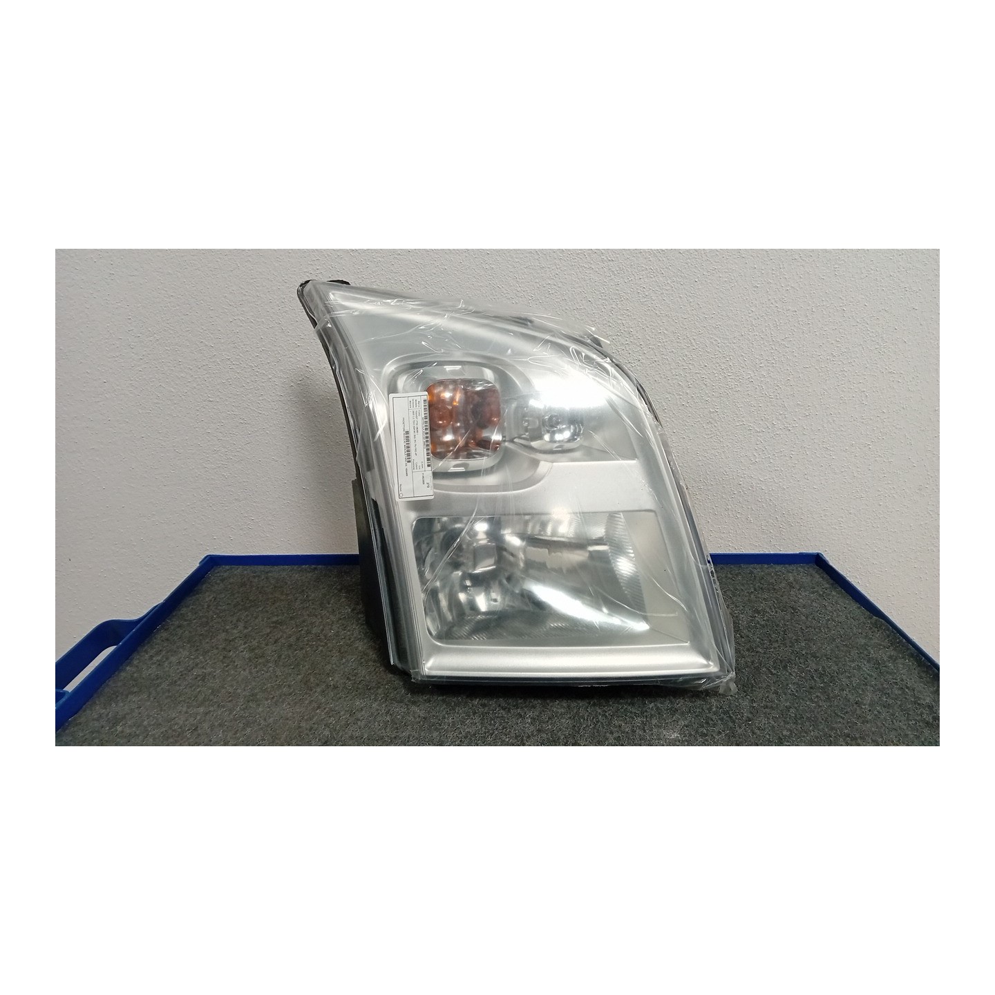 PROIETTORE REGOLAZ. MANUALE FARO DX. 013 FORD TRANSIT (TT9) (06/06-)  1684408