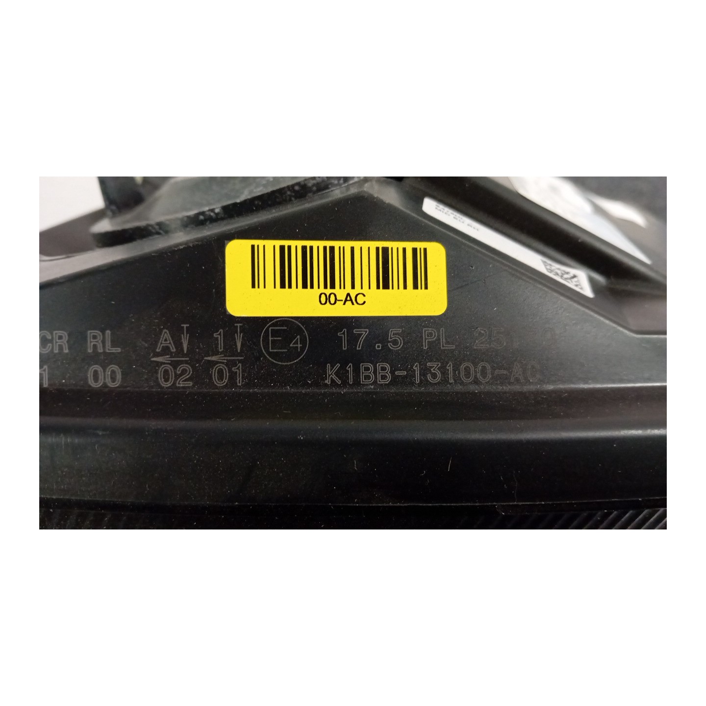 PROIETTORE LIVELLO 3 DX. 014 FORD FIESTA ACTIVE (CE1) (04/18-)  2498424